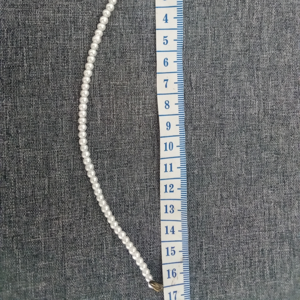 Glass Bead Bracelet - Picture 2 of 3